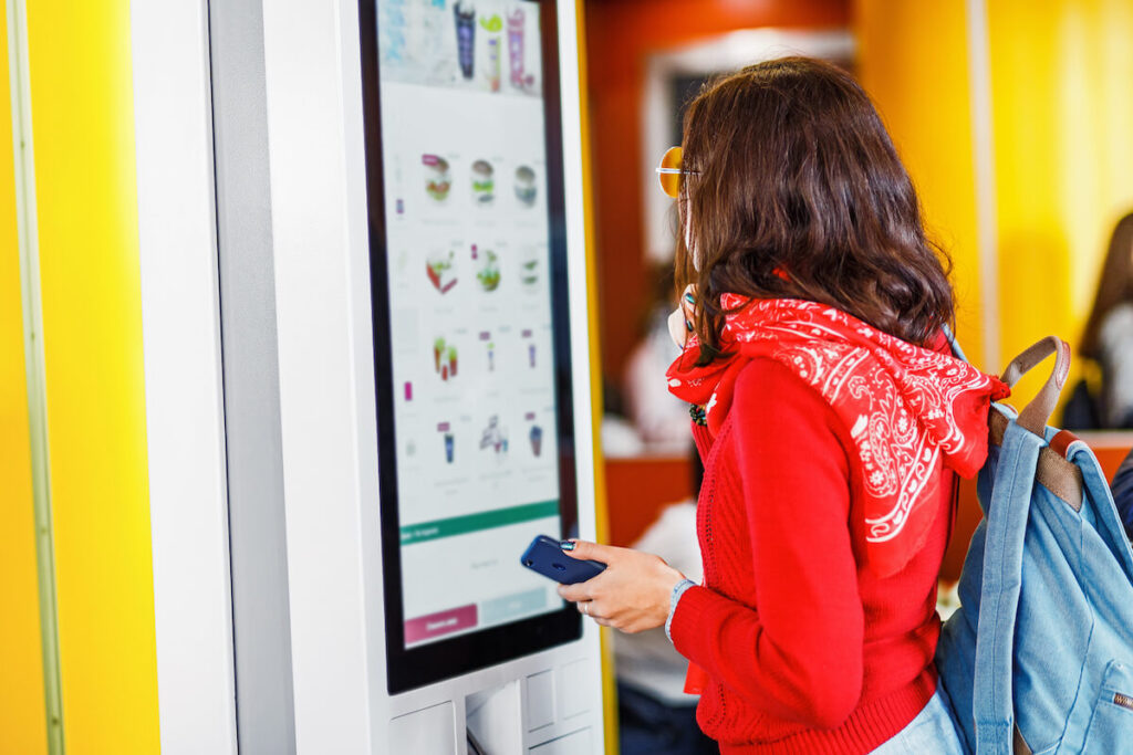 Les avantages du menu tactile pour un restaurant